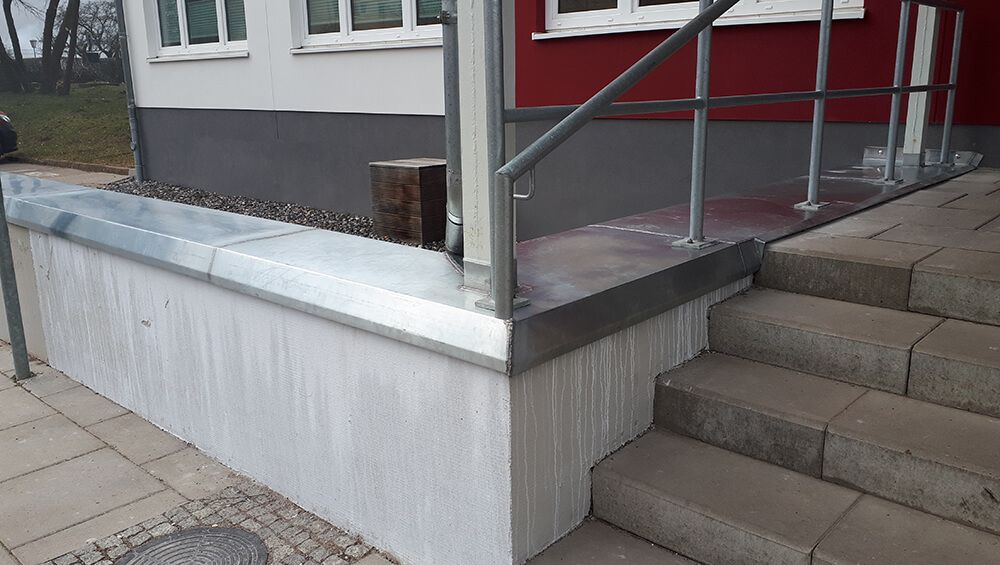 Mauerabdeckung - Dachdecker Stralsund